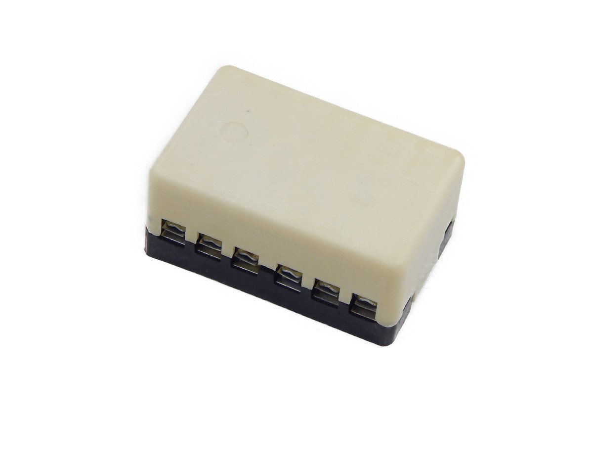 Щиток запобіжників ТП-6 208421 БДС 5003-73 (корпус) Balkancar