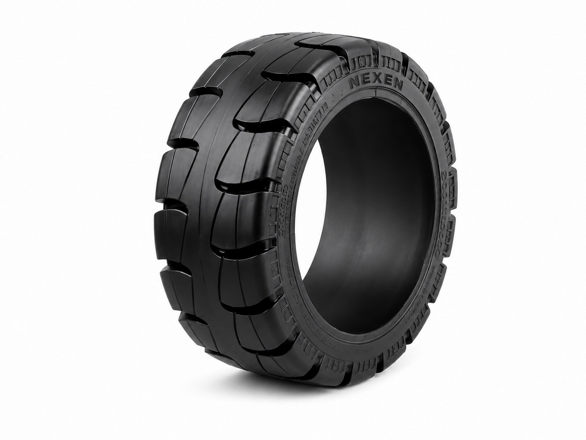 Шина бандажна NEXEN 16x7x10-1/2, з протектором