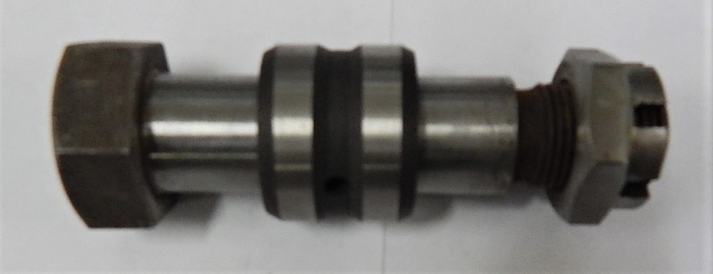 Палець D = 20 L = 84 М18х1, 5 + втулка D = 30 h = 25 + гайка TOYOTA 7 т.